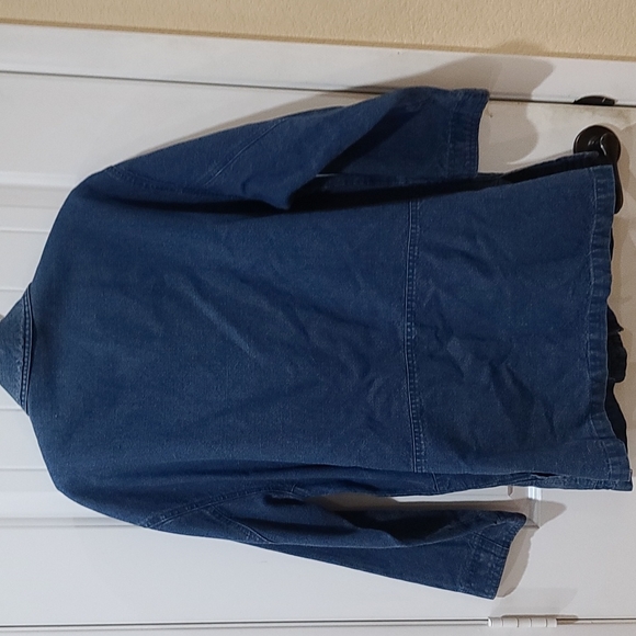 New man jean jacket made in france. Has a little wear on color. - Picture 5 of 7